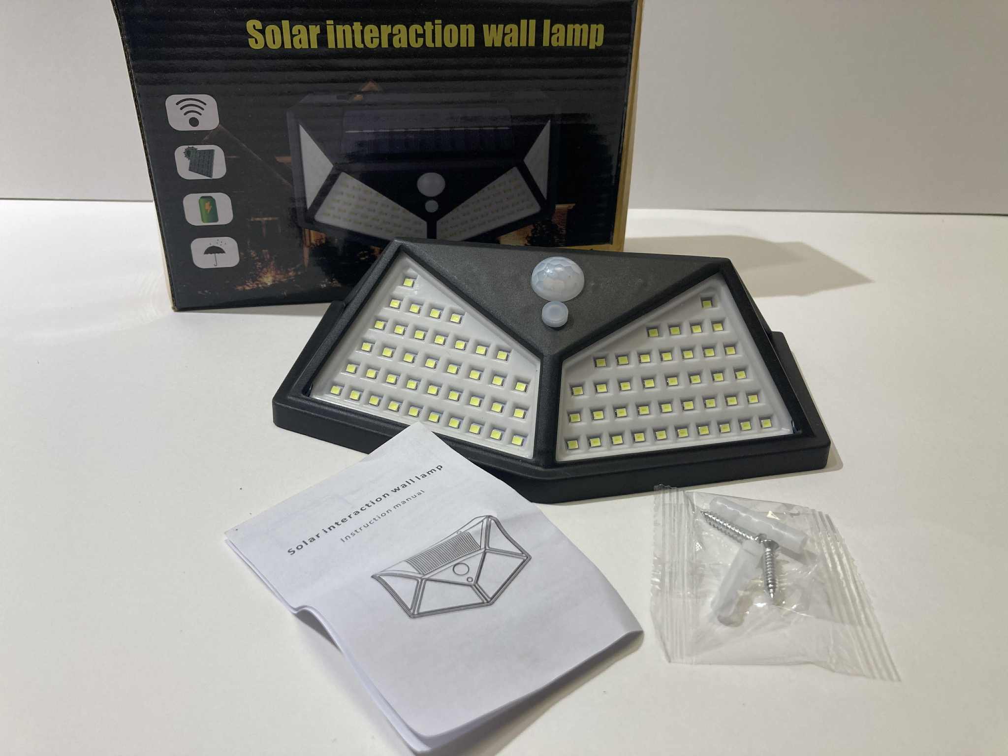 Lampes Murales Solaires 7